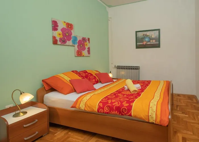 度假居 Kos By Interhome Nedeščina