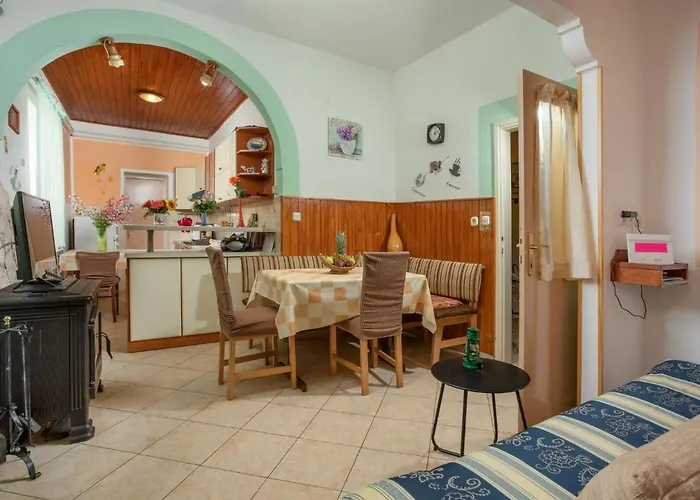 Kos By Interhome Vakantiehuis Nedeščina